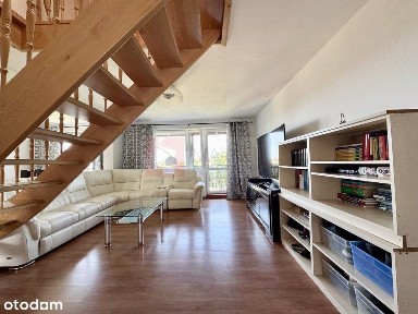 Piękne mieszkanie 4 pok., 2 poziomowe w Stepnicy