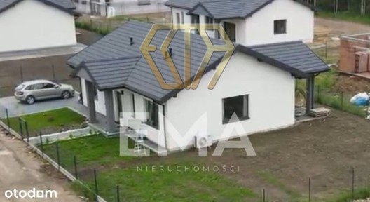 Dom z garażem - Łojki