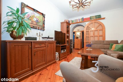 Klimatyczne i w pełni umeblowane! Blisko centrum!