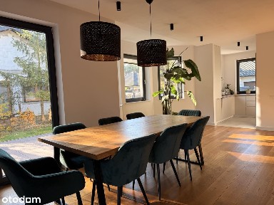 Nowoczesny dom z pompą ciepła, 944 m2 działki gotowy do wprowadzenia