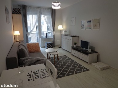 Luksusowa kawalerka/Luxurious apartment to let!