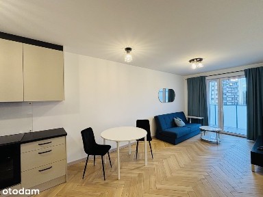 Nowe, umeblowane, parking, komórka, balkon, winda.