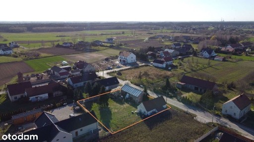 Działka w pięknej okolicy oraz dom do remontu