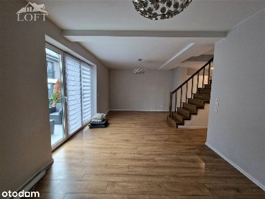 Salon, 3 sypialnie i przestronne poddasze!