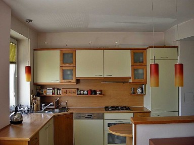 Bezpośrednio 2-pokojowe mieszkanie na Woli z garażem