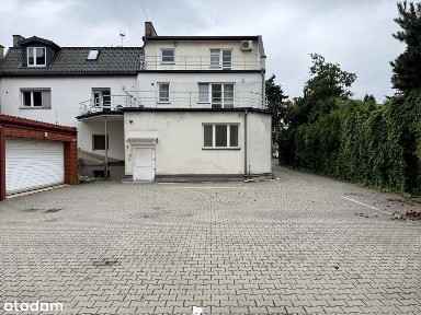 Budynek mieszkalno-usługowy w sercu miasta