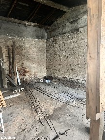 Lokal o pow. 58,02 m2/do kapitalnego remontu/ Kościelec