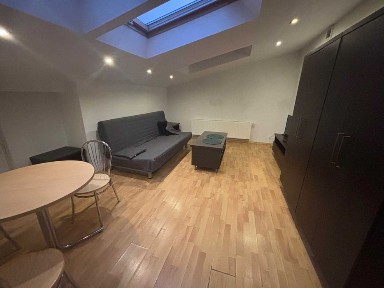 Kawalerka 20 mkw. w Redzie przy SKM