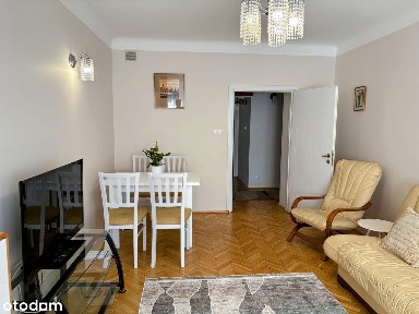 ul. Dzielna, Nowolipki, Wola, Warszawa, mazowieckie