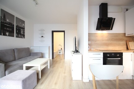 Dwupokojowe mieszkanie|Ogród Botaniczny|Całość ok.3600| 01.01. 2026