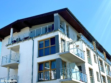 Nowoczesne mieszkanie z balkonem i garażem nad morzem