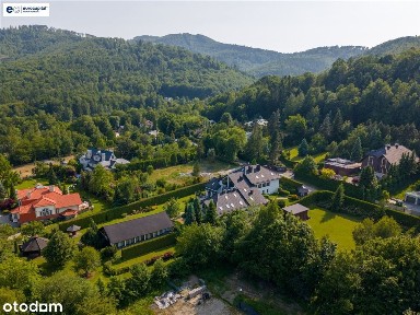 Dom z częścią pensjonatową na 60arowej działce!