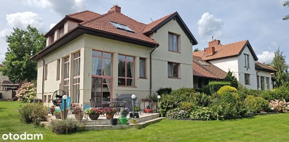 Dom o powierzchni 317m² na działce 949 m2