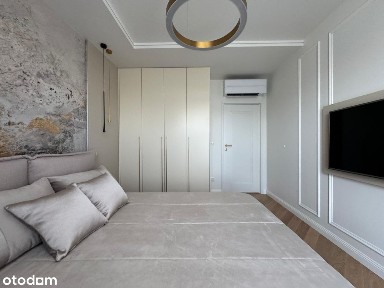 Do wynajęcia luksusowy 3 pokojowy apartament z klimatyzacją.