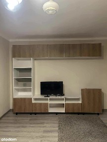 Przytulna 33 metrowa kawalerka z balkonem i piwnicą