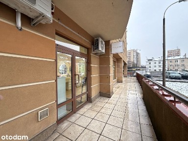 Na sprzedaż: w pełni wyposażony, działający salon kosmetyczny - Wola