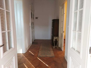 2 lub 3 pokoje z CO, balkonem, windą w Centrum