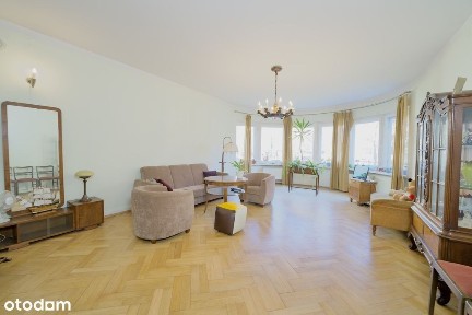 Klimatyczne mieszkanie- 187 m², 5 pokoi z ogrodem