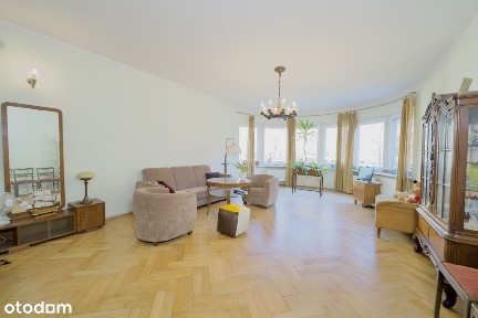 Klimatyczne mieszkanie- 187 m², 5 pokoi z ogrodem