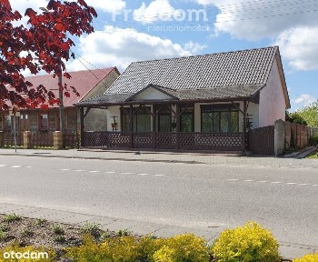 Dom w centrum Łomaz z tarasem