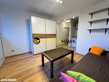 Kawalerka z balkonem w Centrum.