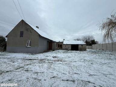 Dom na dużej działce