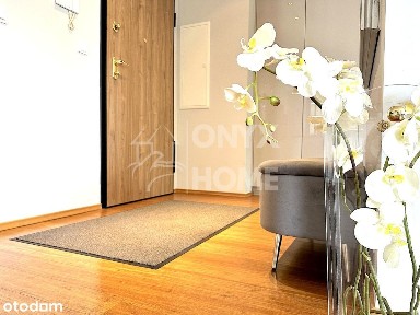 ul. Obrońców Wybrzeża, Śródmieście, Gdynia, pomorskie