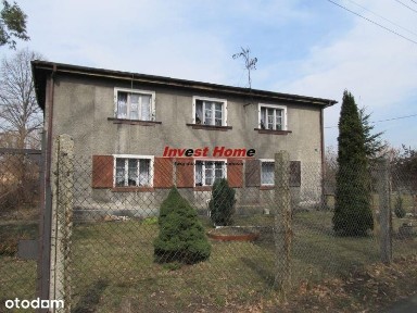 Duży dom do remontu.