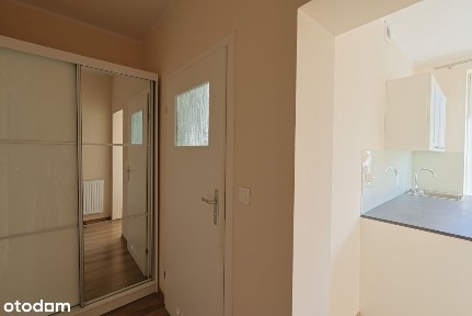 Kawalerka z tarasem w świetniej lokalizacji