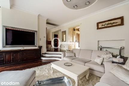 Wolnostojący dom w pobliżu Puszczy Kampinoskiej