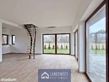 Drewniany i parterowy dom na wsi (+44 m2 gratis!)