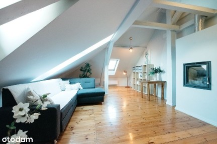Mieszkanie na poddaszu zabytkowej willi