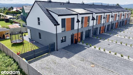 OSTATNI WOLNY DOM - DZIERZONIOW - ULICA KILARA 19