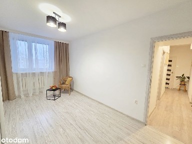 Bardzo ładne do wprowadzenia z parkingiem