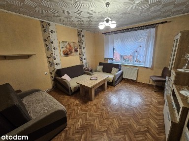 Przestronne mieszkanie 1 piętro co miejskie