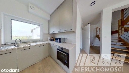 Nowy dom dla rodziny w cichej okolicy