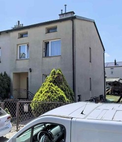 **Dom 147 m² • Skrajny segment • Duża działka • Ciechanów