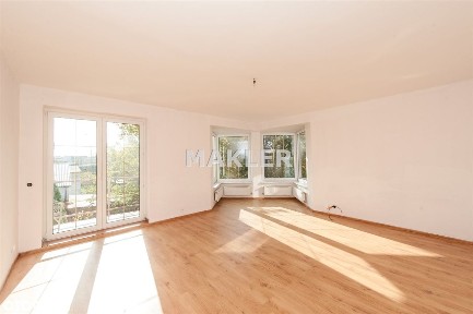 Blizniak z linią lasu Białe Błota