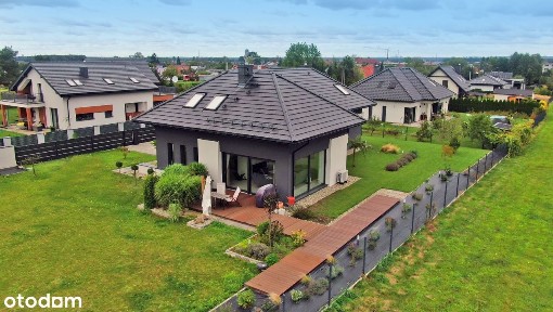 NOWOCZESNY DOM 270 m² • DZIAŁKA 1670 m² • CHUDÓW