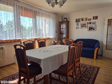 Przestronne mieszkanie w bloku na wsi