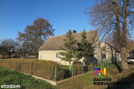 Dom z budynkami gospodarczymi- Karczówka