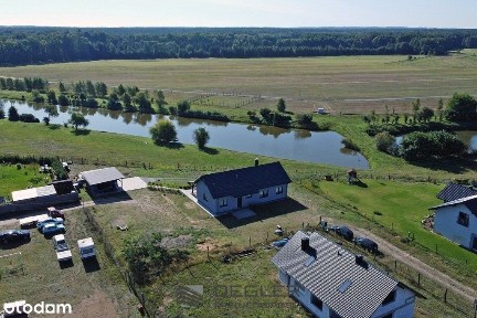 Nowoczesny dom przy Stawach, Rzepinek