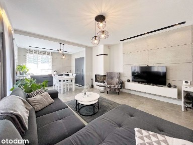 Piękny dom na wsi po remoncie z ogrodem i tarasem!