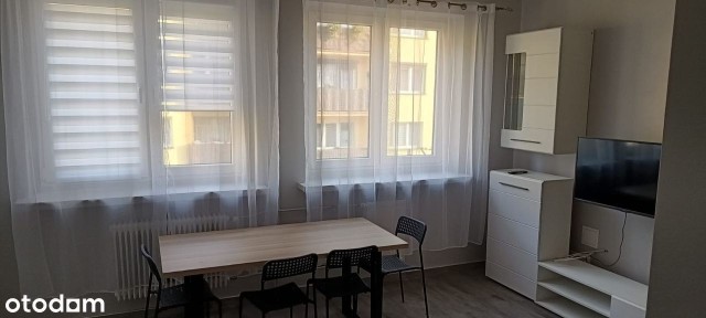 Przestronne 2-pokojowe umeblowane mieszkanie