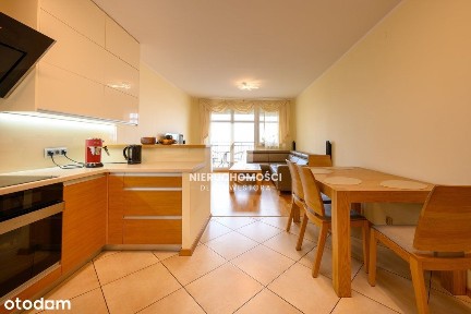 Mieszkanie na Górczynie z Balkonem i Garażem 62 m2