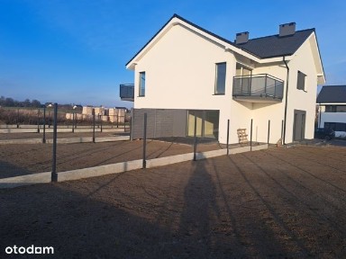 Świetne mieszkania z ogródkiem i 2 miejsc postojo