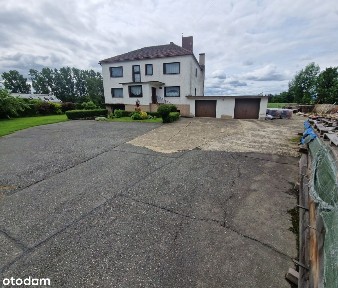 Na sprzedaż dom o powierzchni 180m2 w Lubrzy