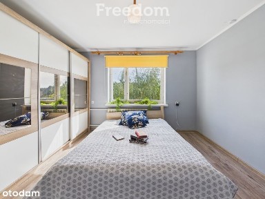 Uroczy biały dom 99 m² z dużą działką