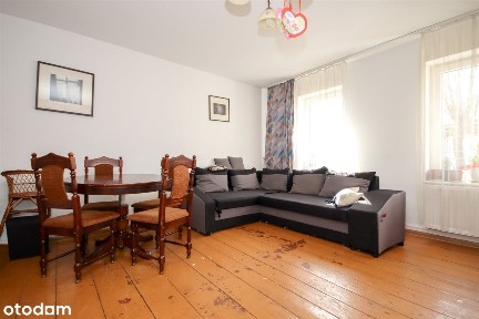 dom podzielony na 2 mieszkania|działka 1200 m2