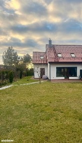 Dom w zabudowie szeregowej - zewnętrzny